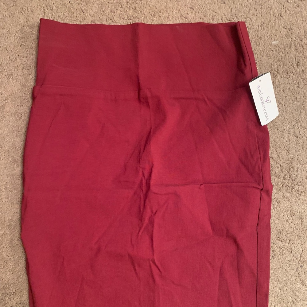 Windsor skirt red small brand new